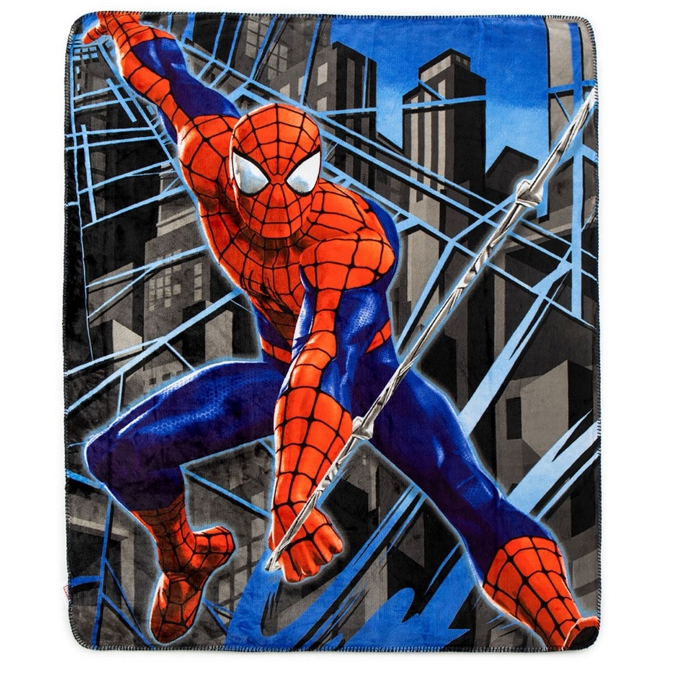 Marvel Spiderman Throw Blanket Plush Faux Fur Reverse 50x60 and toddlers cap
